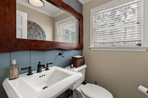 $1,250,000 | 6 Isaac Lucas Circle, Dover, NH 03820