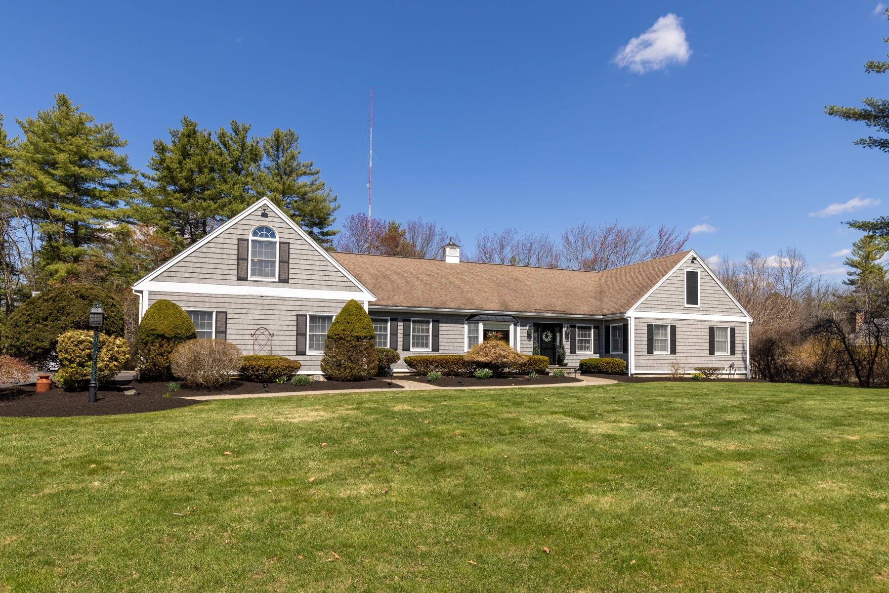 6 Isaac Lucas Circle Dover, NH 03820 - Photo 4 of 112