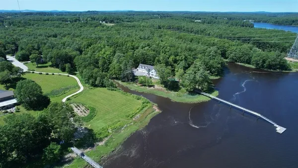 $1,250,000 | 6 Isaac Lucas Circle, Dover, NH 03820
