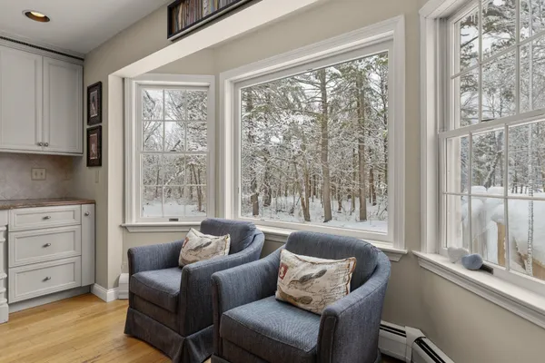 $1,250,000 | 6 Isaac Lucas Circle, Dover, NH 03820