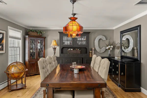$1,250,000 | 6 Isaac Lucas Circle, Dover, NH 03820