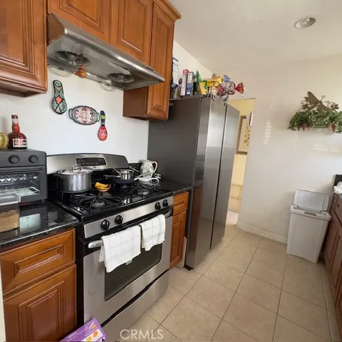 $1,350,000 | 615 North Mentor Avenue, Pasadena, CA 91106