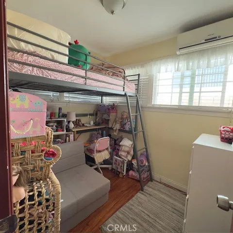 $1,350,000 | 615 North Mentor Avenue, Pasadena, CA 91106