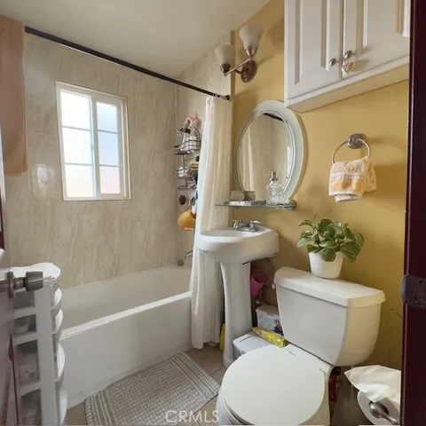 $1,350,000 | 615 North Mentor Avenue, Pasadena, CA 91106