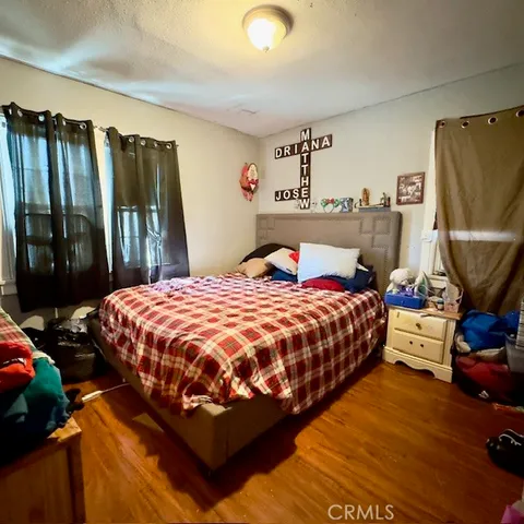 $1,350,000 | 615 North Mentor Avenue, Pasadena, CA 91106