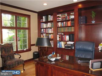 695 Kennedy Road Wayne, PA 19087 - Photo 4 of 12 Office / Study