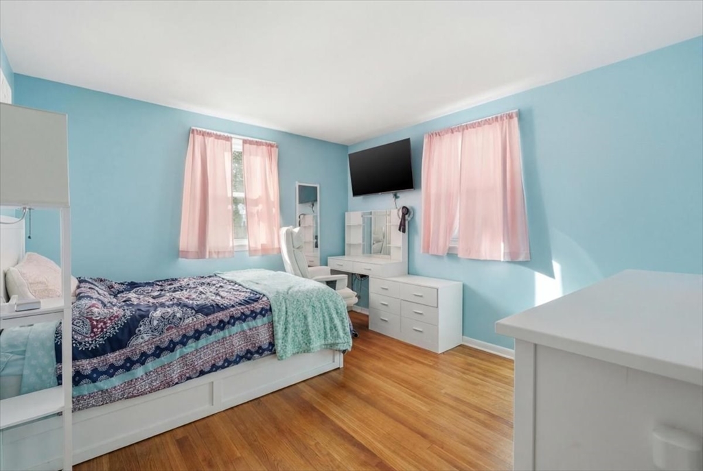 68 Beech Street Bridgewater, MA 02324 - Photo 11 of 24