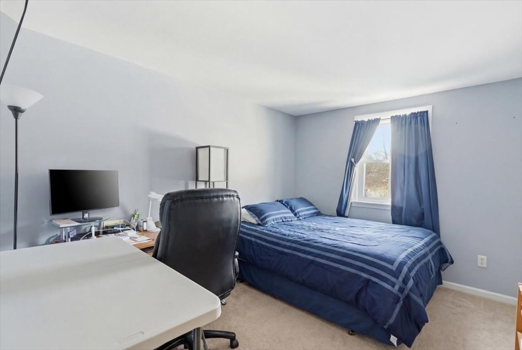 68 Beech Street Bridgewater, MA 02324 - Photo 10 of 24