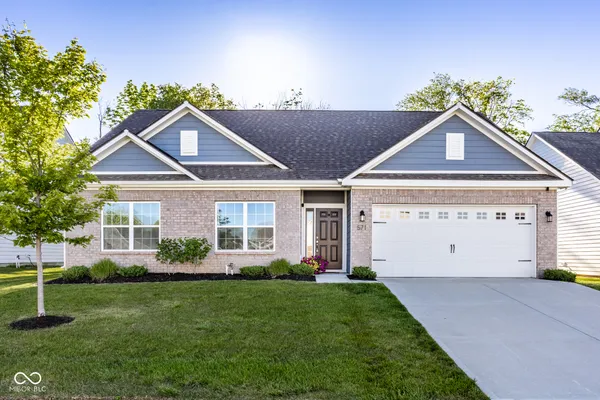 $350,000 | 571 Coronado Place, Greenwood, IN 46143
