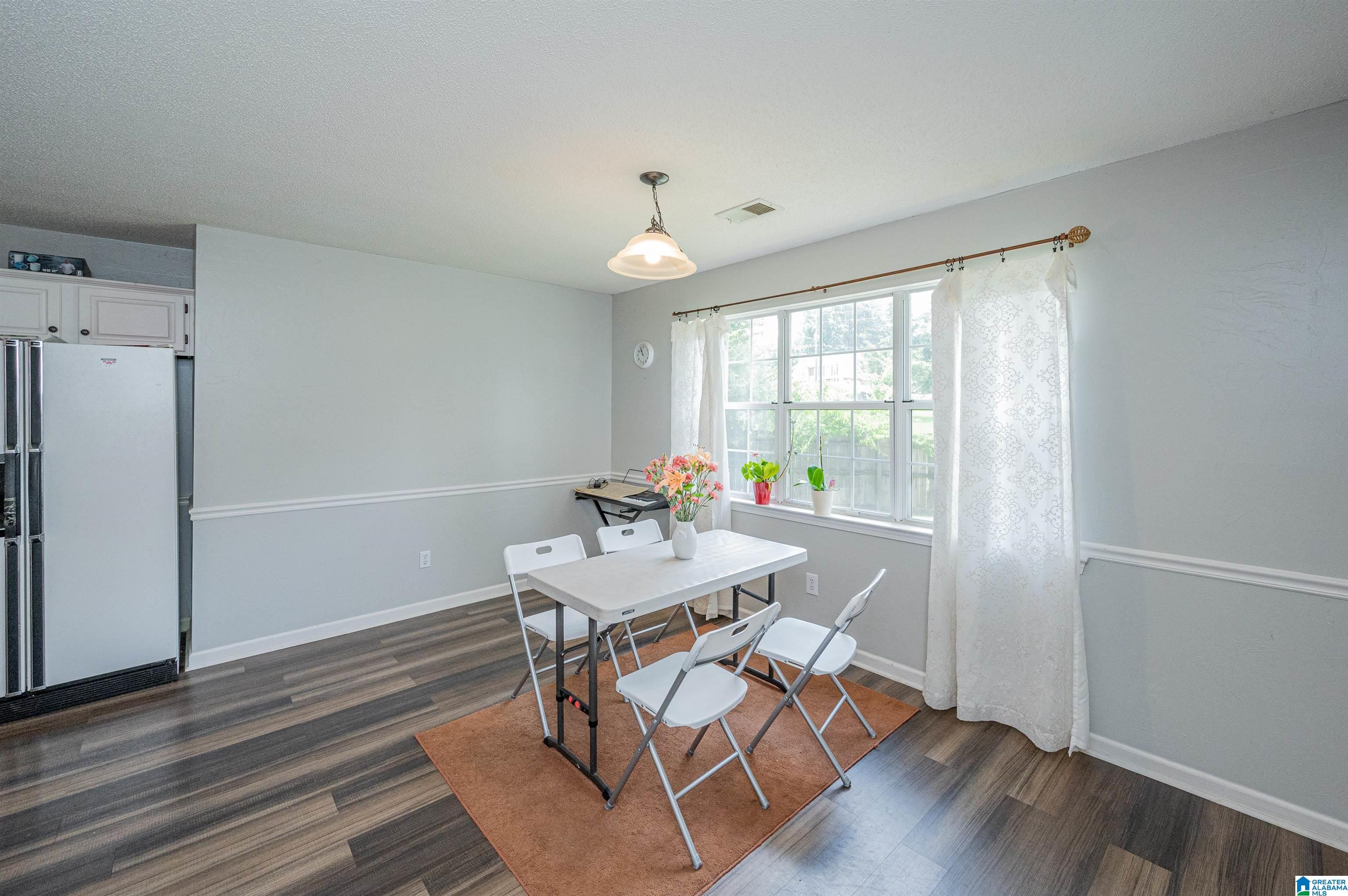 137 Cambridge Pointe Circle Alabaster, AL 35007 - Photo 16 of 33