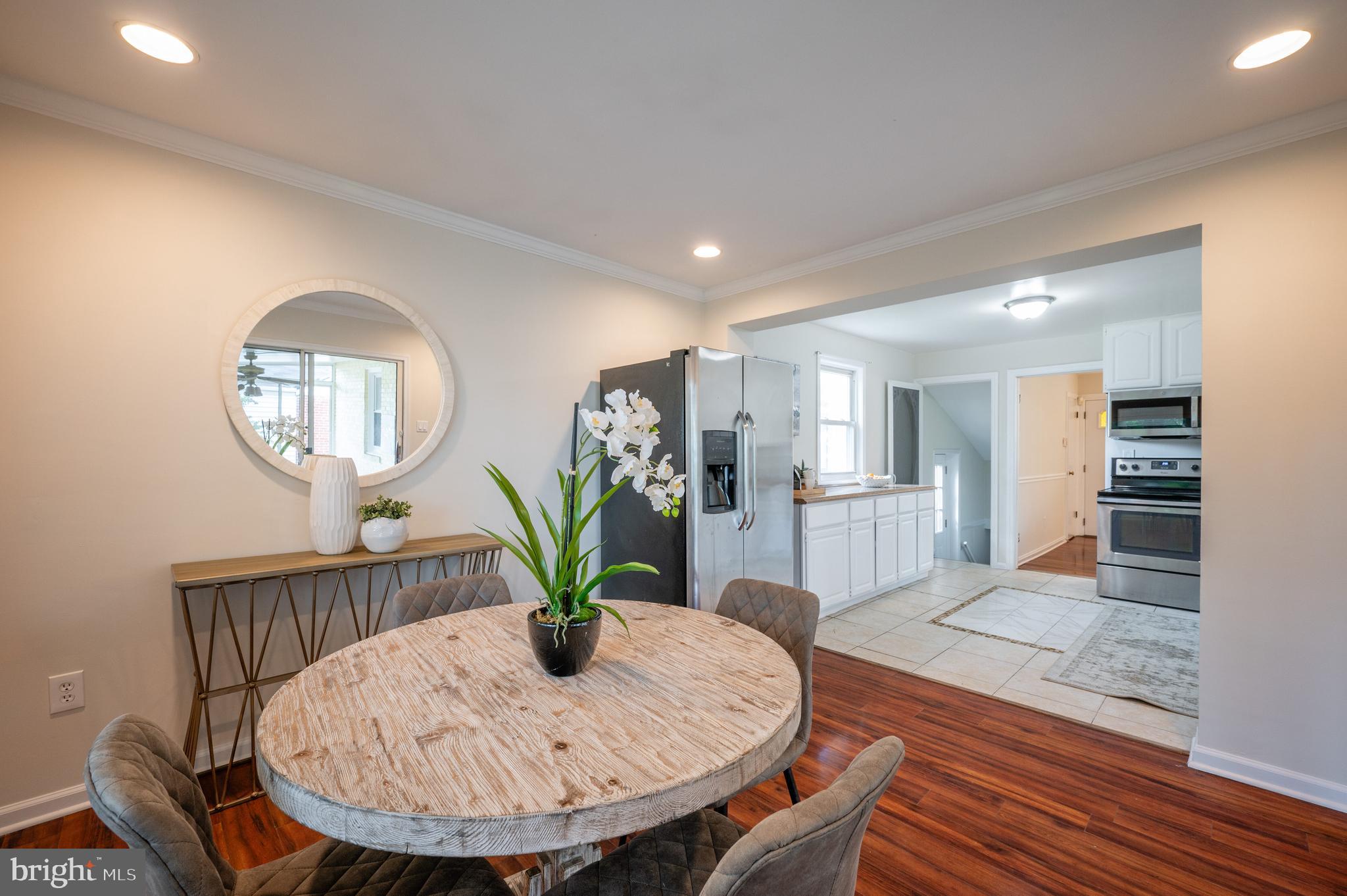 5207 Edgewood Road College Park, MD 20740 - Photo 13 of 41 Dining room towards kitchen