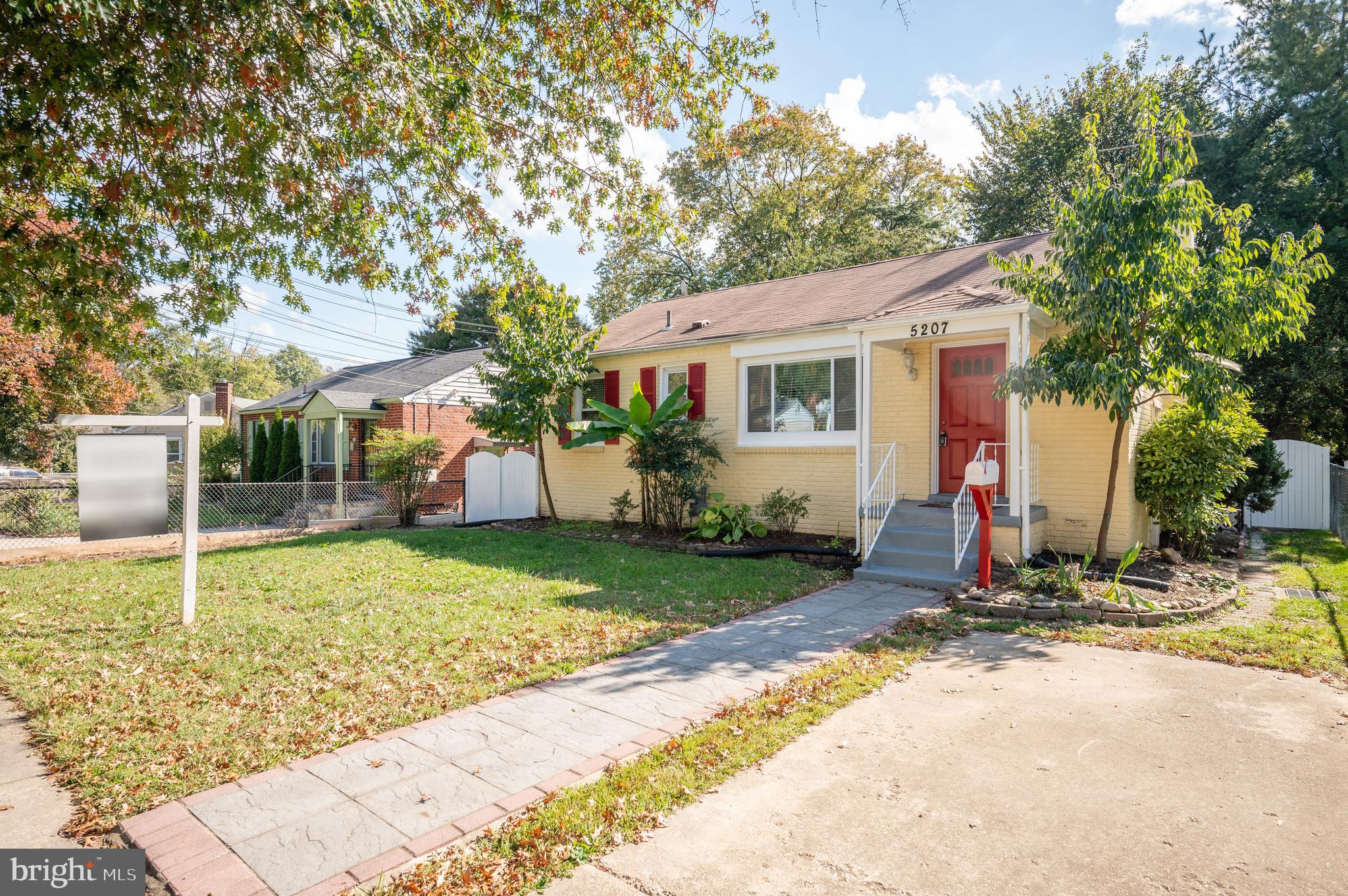 5207 Edgewood Road College Park, MD 20740 - Photo 3 of 41 Off street parking