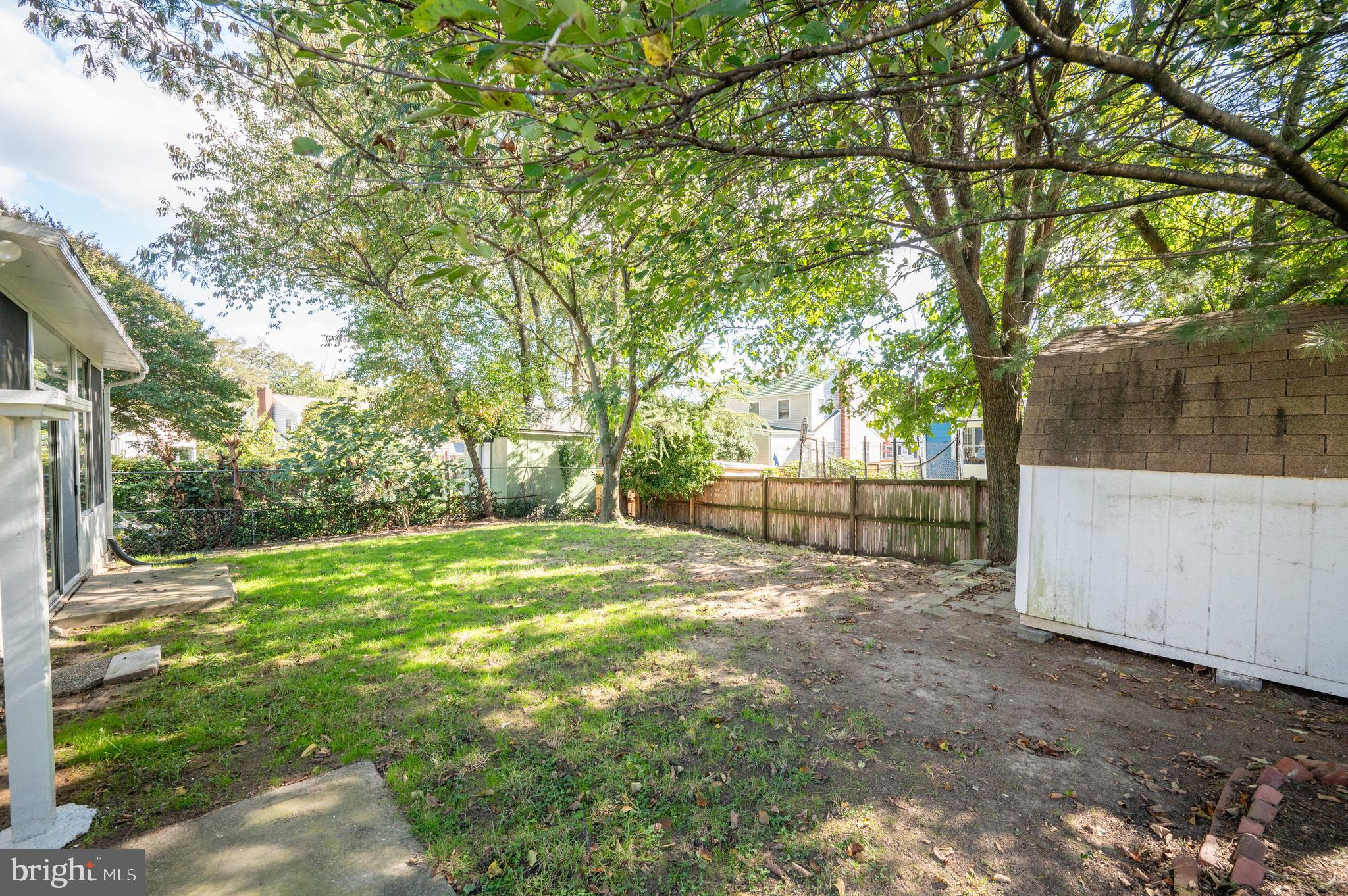 5207 Edgewood Road College Park, MD 20740 - Photo 38 of 41 Expansive back yard