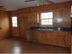 141 McIntyre Road Jonesborough, TN 37659 - Photo 3 of 11 Kitchen