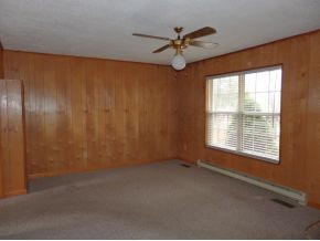 141 McIntyre Road Jonesborough, TN 37659 - Photo 4 of 11 Living Room