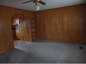 141 McIntyre Road Jonesborough, TN 37659 - Photo 5 of 11 Living Room