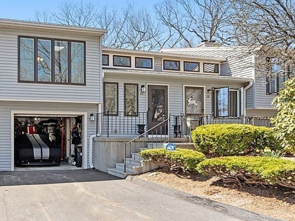 27 Nottingham Road, Unit 27 Grafton, MA 01519 - Photo 3 of 25 Gallery Image 3