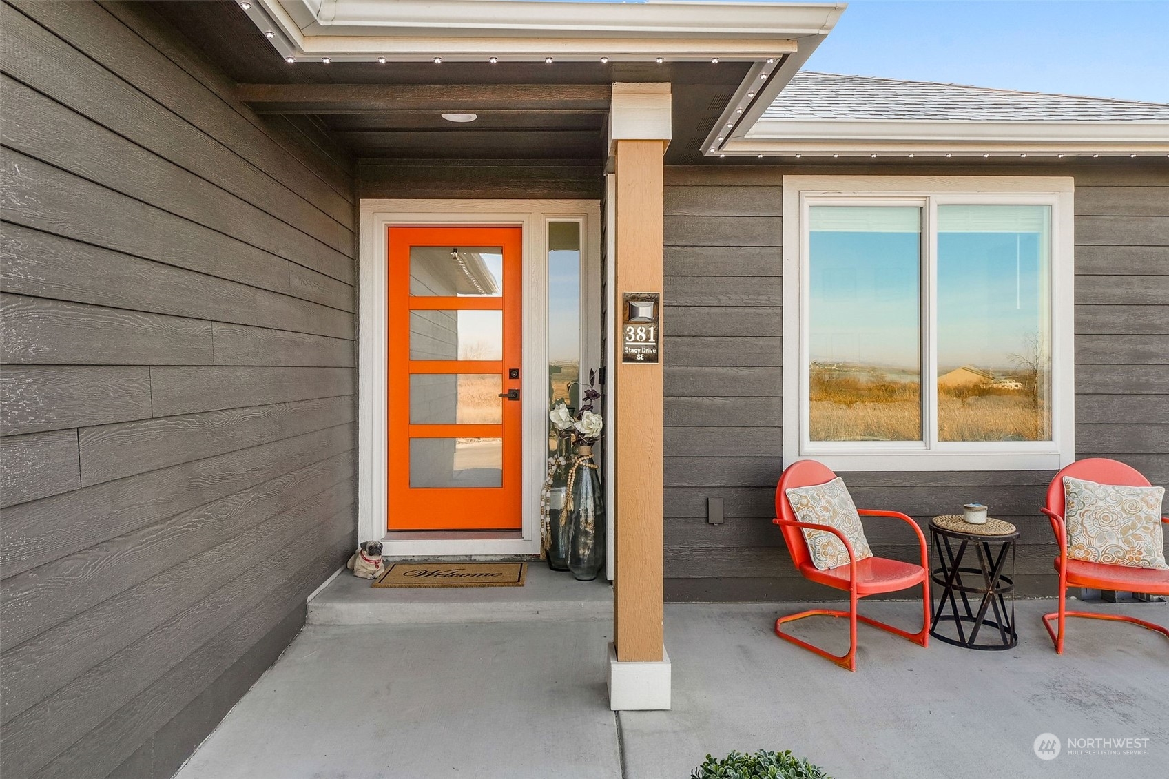 381 Stacy Drive Southeast Moses Lake, WA 98837 - Photo 2 of 38