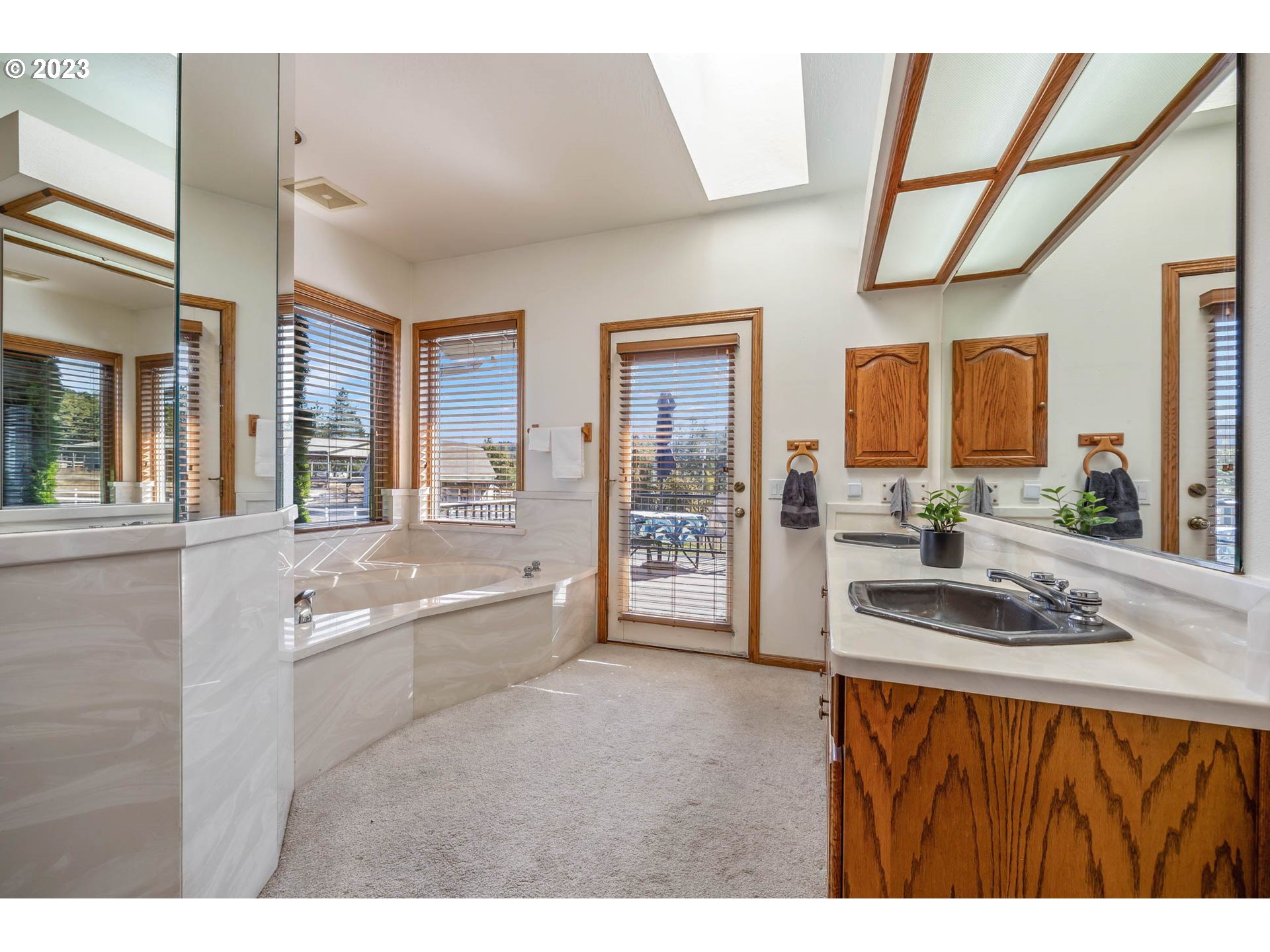 86431 North Modesto Drive Eugene, OR 97402 - Photo 28 of 48