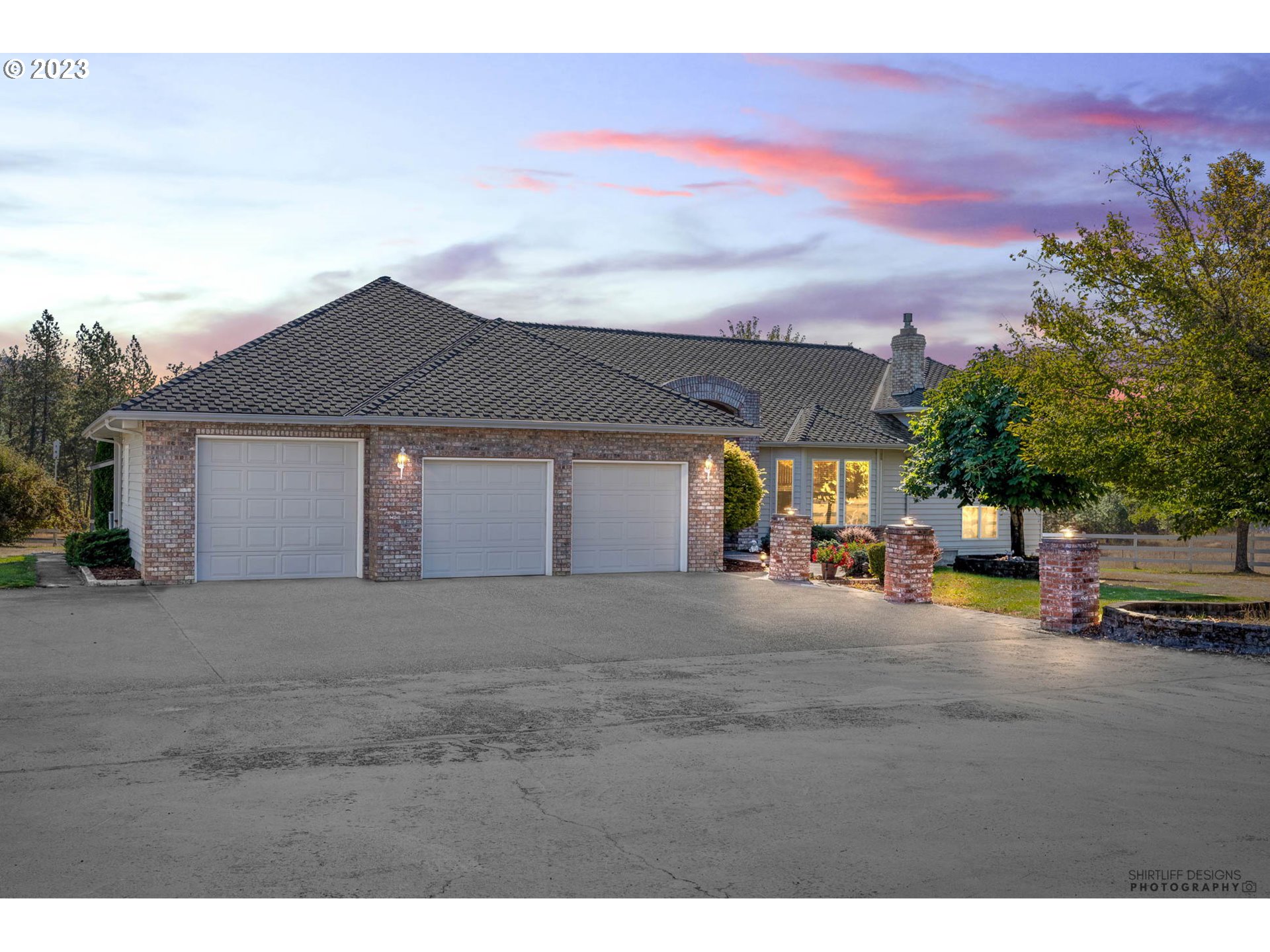 86431 North Modesto Drive Eugene, OR 97402 - Photo 3 of 48