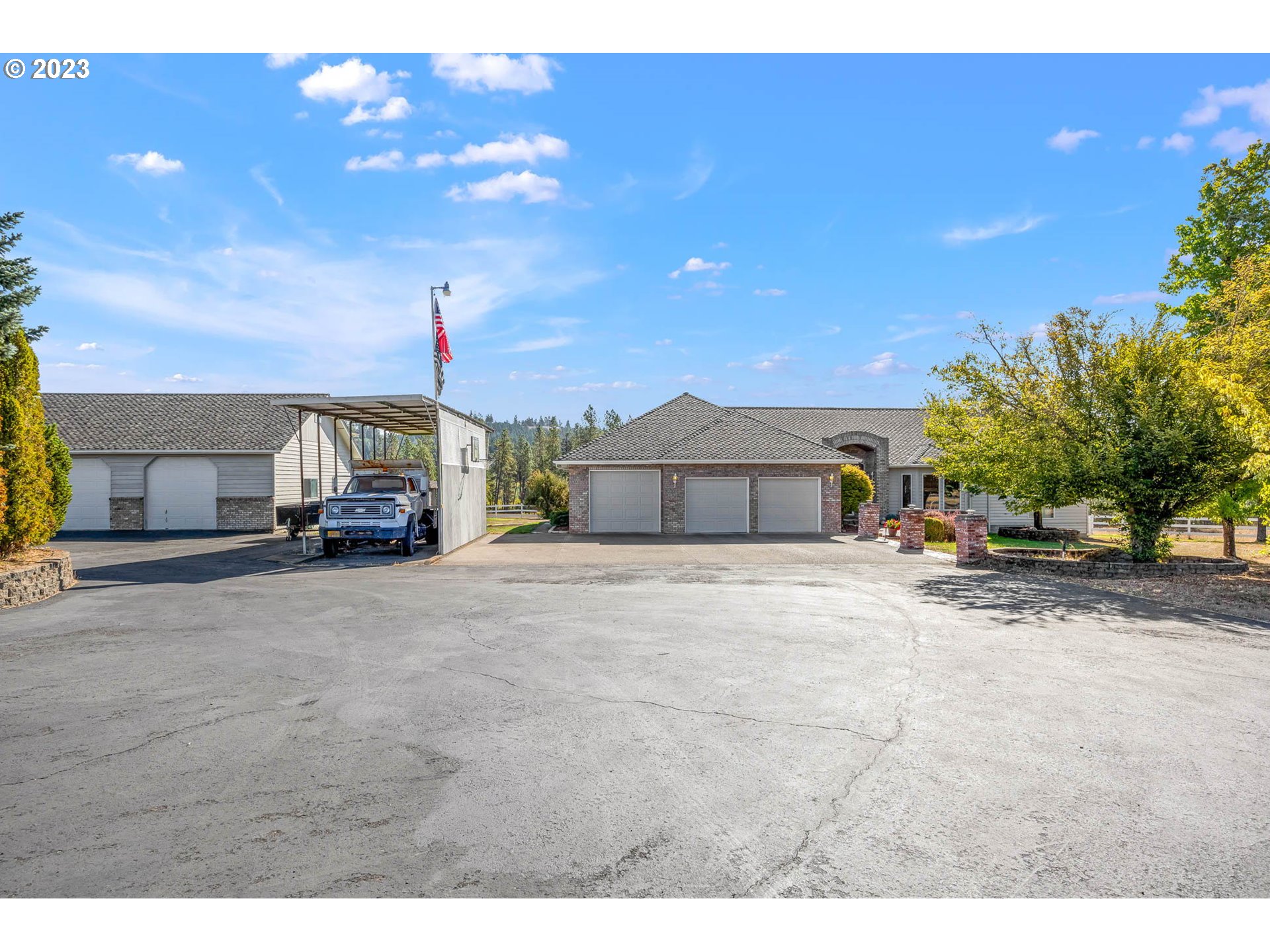 86431 North Modesto Drive Eugene, OR 97402 - Photo 5 of 48