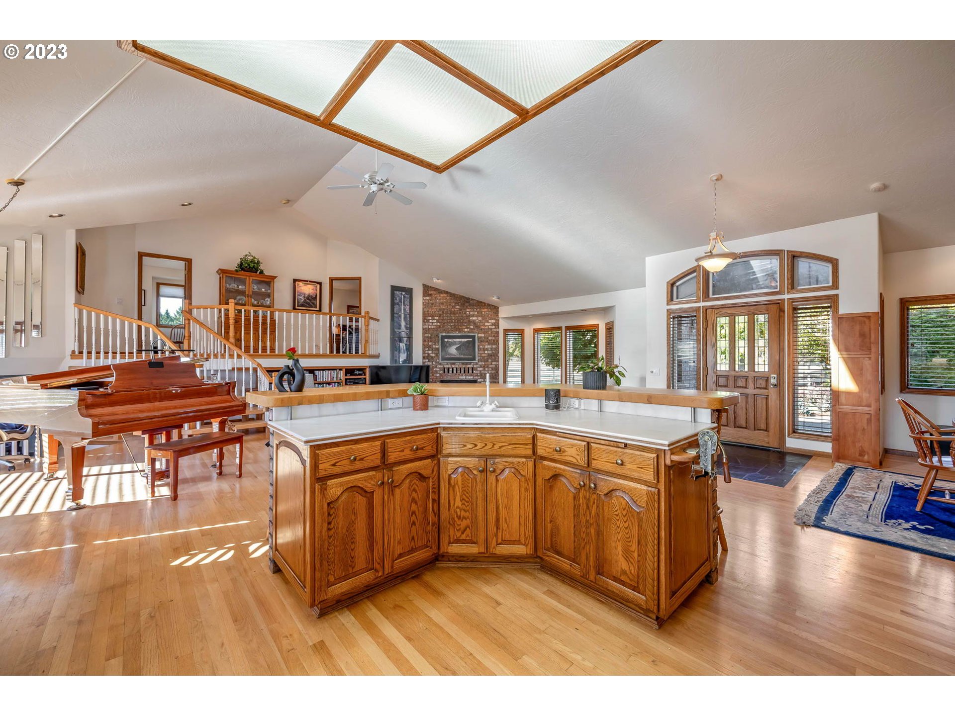 86431 North Modesto Drive Eugene, OR 97402 - Photo 10 of 48