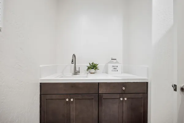 $749,000 | 4187 Poe Avenue, Clovis, CA 93619