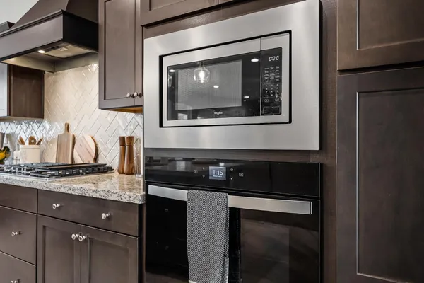 $749,000 | 4187 Poe Avenue, Clovis, CA 93619