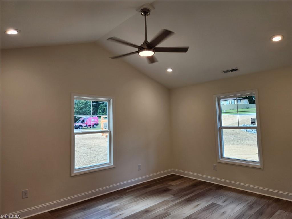 734 Central Falls Road Asheboro, NC 27203 - Photo 4 of 20
