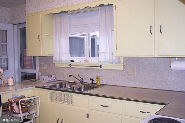 934 South Forge Road Palmyra, PA 17078 - Photo 6 of 24 Gallery Image 6