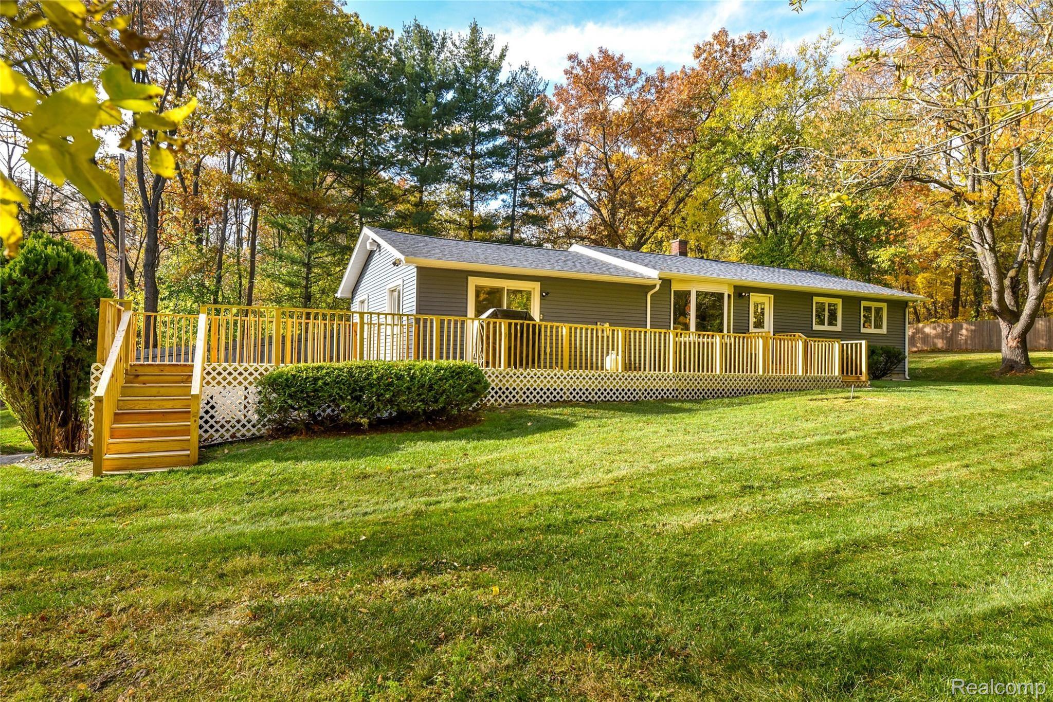 8328 Foster Road Clarkston, MI 48346 - Photo 15 of 60 8328 Foster Road by W Brooks Autumn (7).jpg