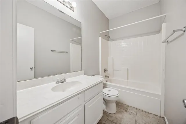 $2,250 | 3933 Parkhaven Drive, Denton, TX 76210