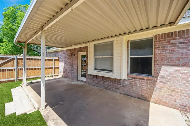 $2,250 | 3933 Parkhaven Drive, Denton, TX 76210