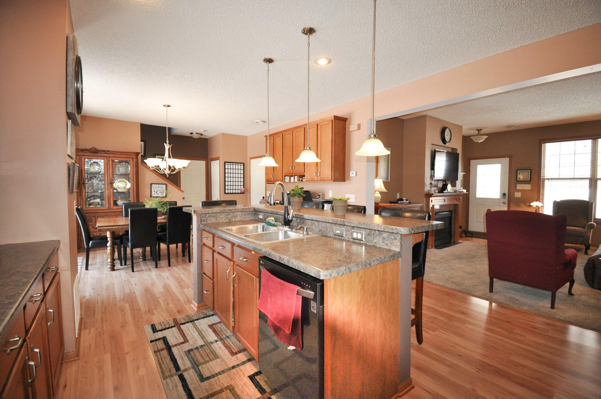 692 Ravencroft Road Waconia, MN 55387 - Photo 1 of 1 Gallery Image 1