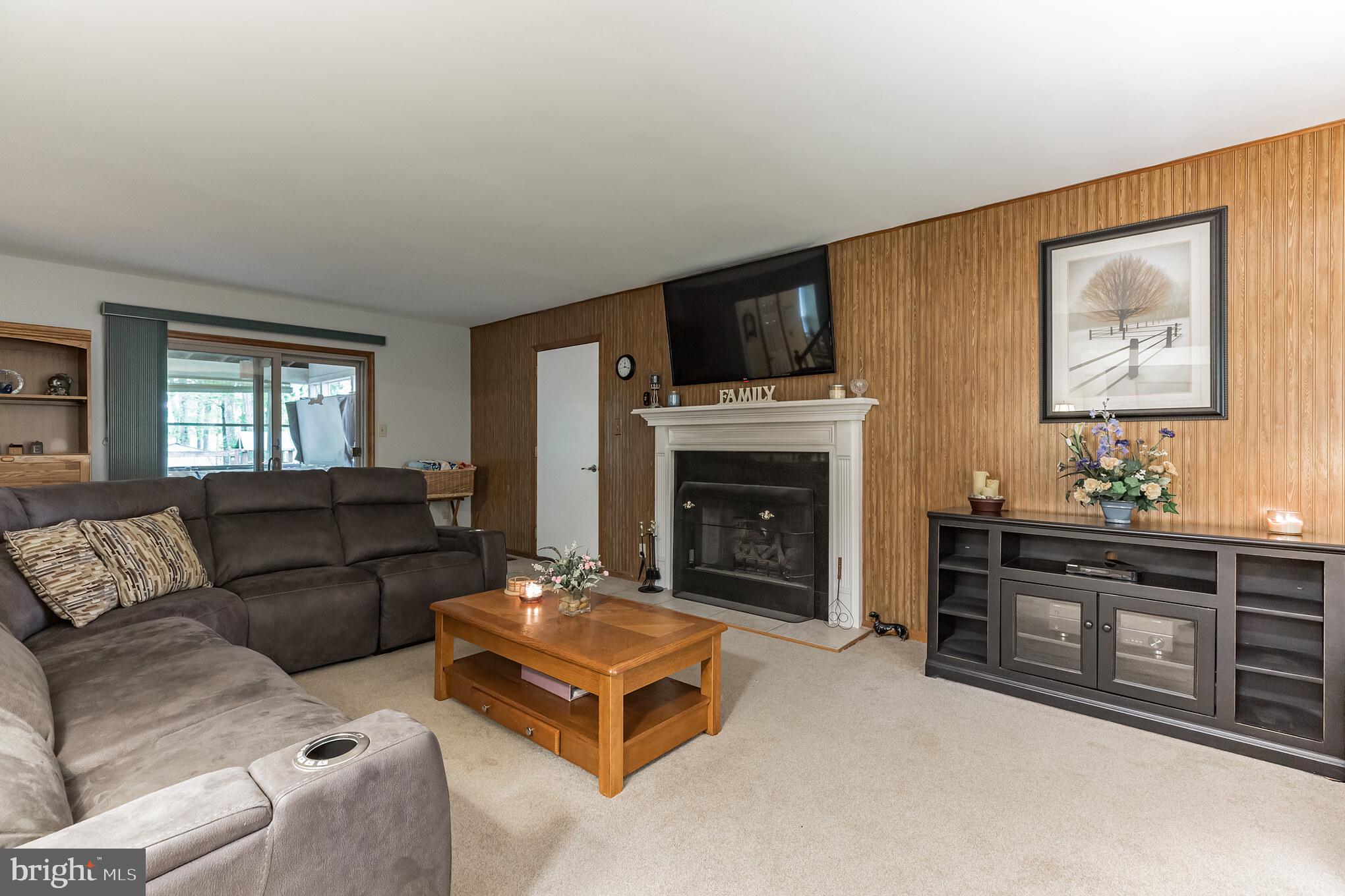 475 Stokes Road Shamong, NJ 08088 - Photo 8 of 32