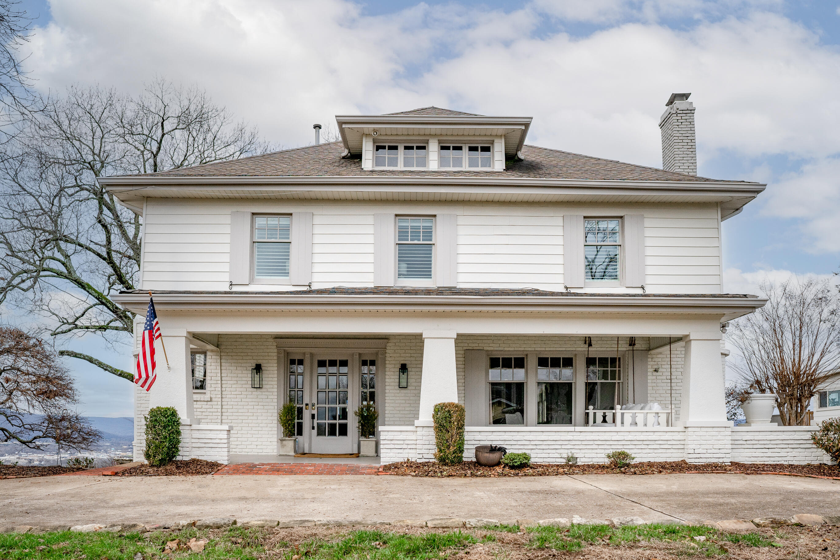 107 South Crest Road Chattanooga, TN 37404 - Photo 1 of 71 _DSC3489-Edit