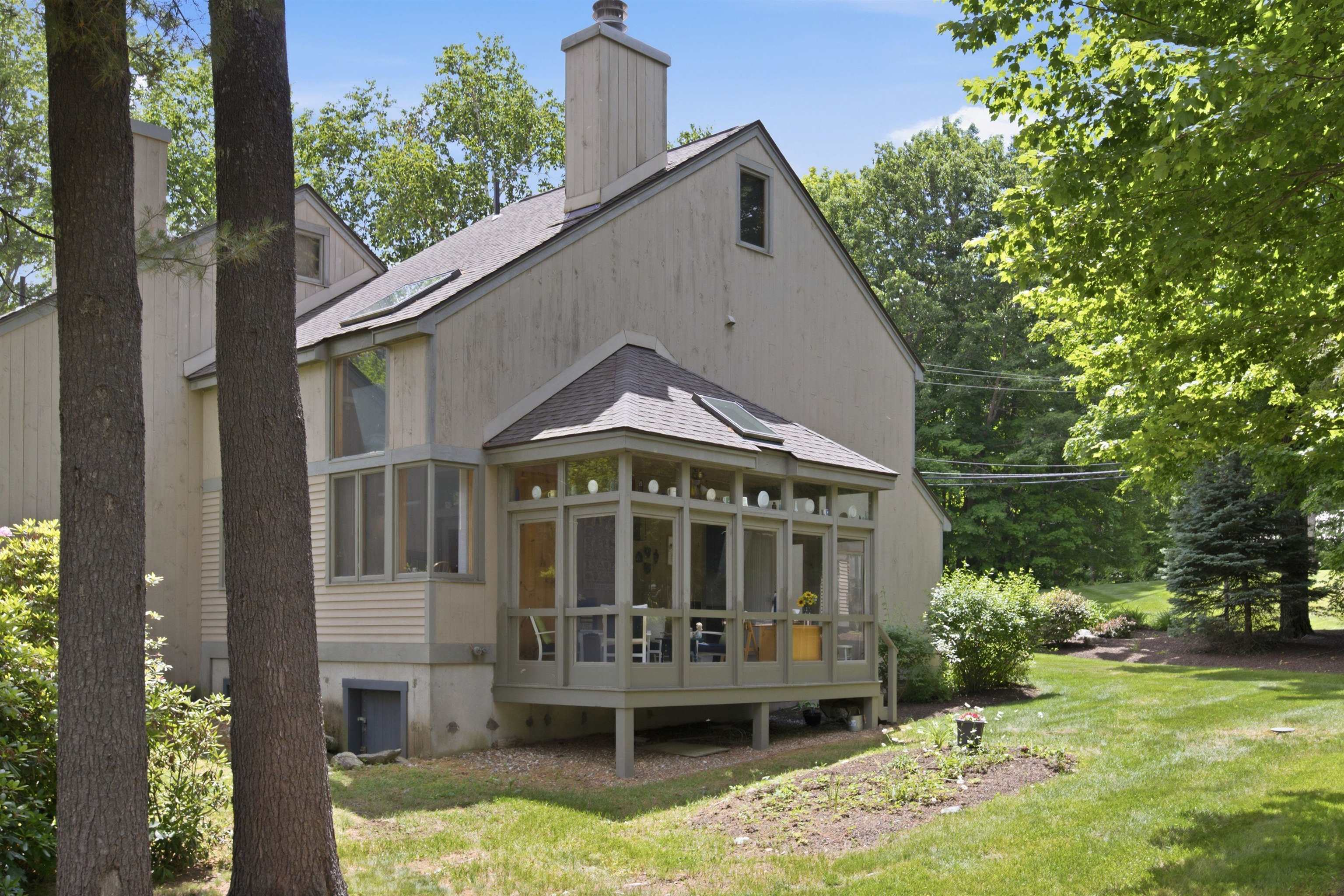 2696 Lake Shore Road, Unit 109 Gilford, NH 03249 - Photo 2 of 52