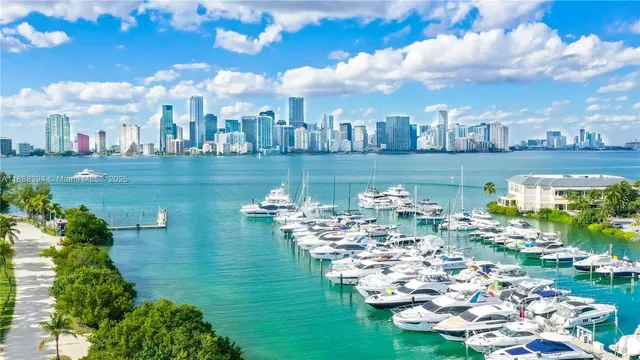 $6,399,000 | 100 Hampton Lane, Key Biscayne, FL 33149