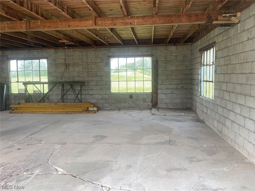13991 Madison Road Middlefield, OH 44062 - Photo 6 of 12