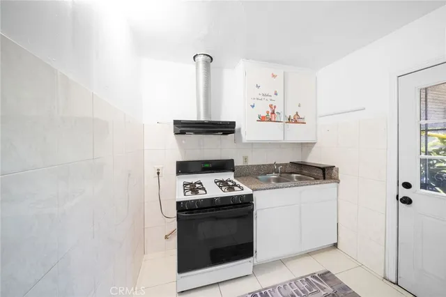 $950,000 | 2922 Darwin Avenue, Los Angeles, CA 90031