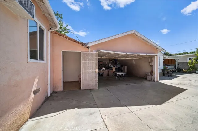 $950,000 | 2922 Darwin Avenue, Los Angeles, CA 90031