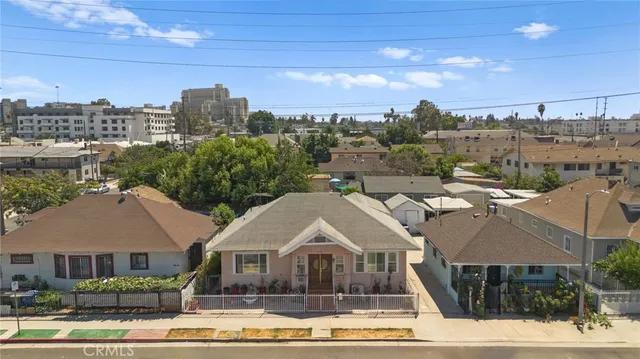 $950,000 | 2922 Darwin Avenue, Los Angeles, CA 90031