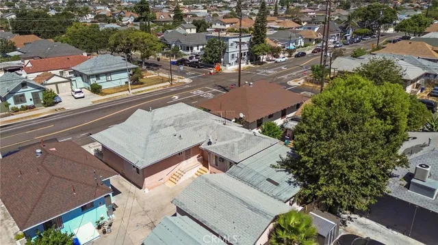 $950,000 | 2922 Darwin Avenue, Los Angeles, CA 90031
