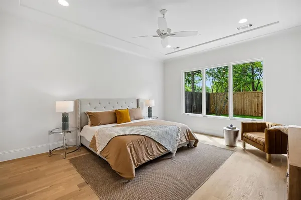$1,495,000 | 4606 Cowan Avenue, Dallas, TX 75209