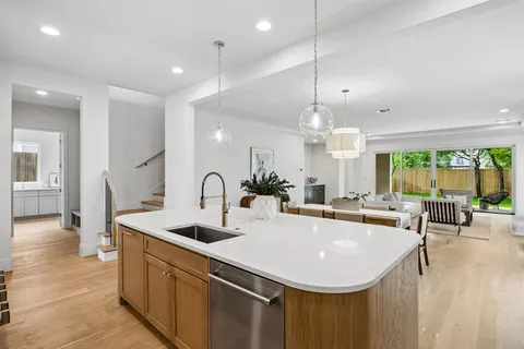 $1,495,000 | 4606 Cowan Avenue, Dallas, TX 75209