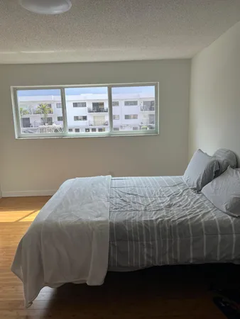 $2,500 | 3522 Northeast 171 Street, Unit 202, North Miami Beach, FL 33160