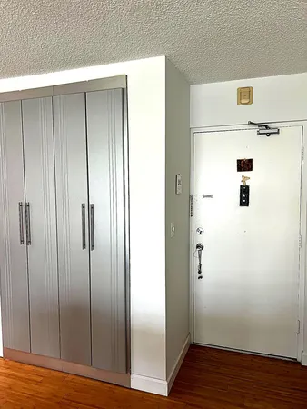 $2,500 | 3522 Northeast 171 Street, Unit 202, North Miami Beach, FL 33160