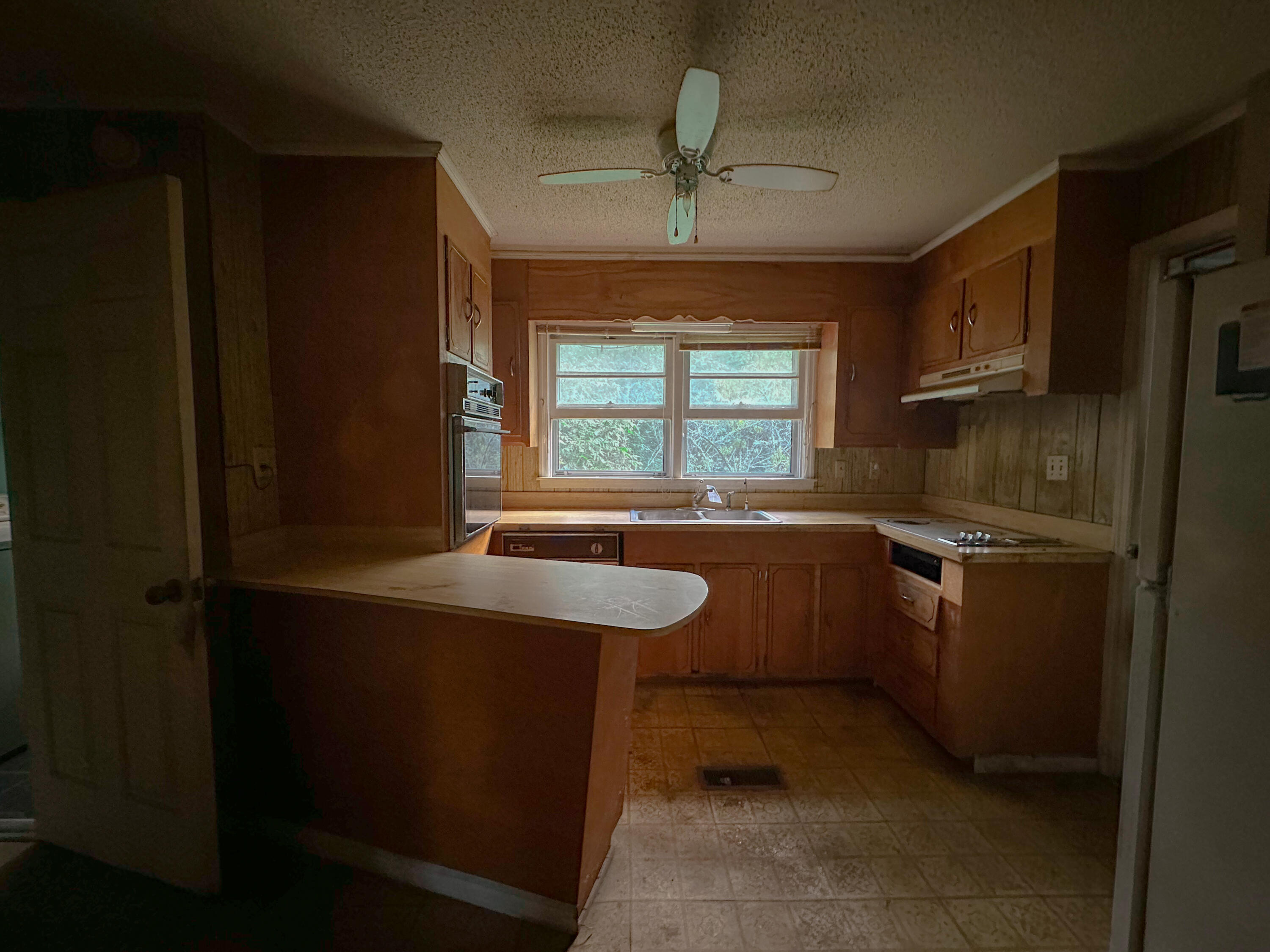 1311 Schurlknight Road St. Stephen, SC 29479 - Photo 6 of 24