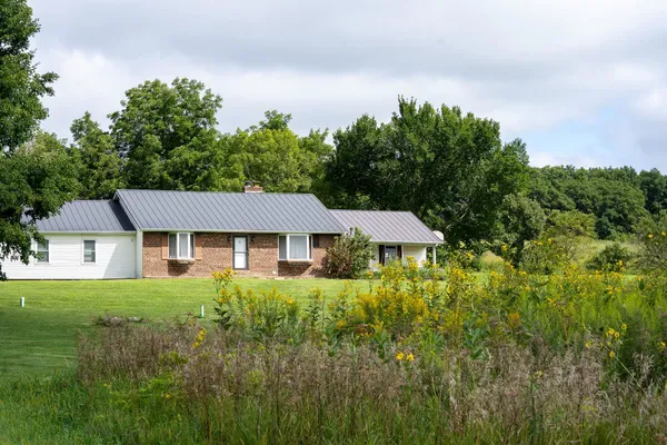 $1,850,000 | 7311 Riverside Road, Gratiot, WI 53541