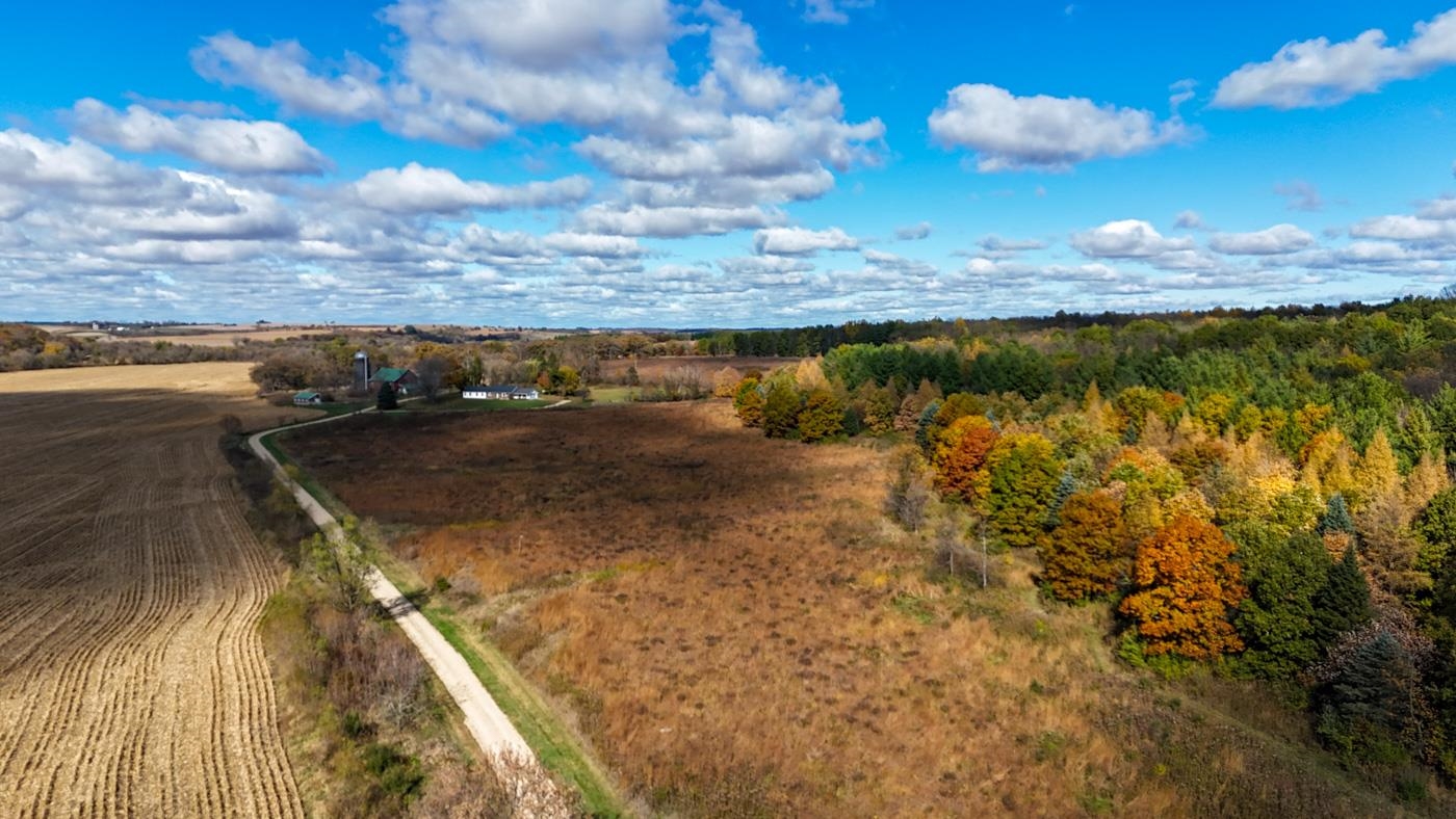 7311 Riverside Road Gratiot, WI 53541 - Photo 4 of 53